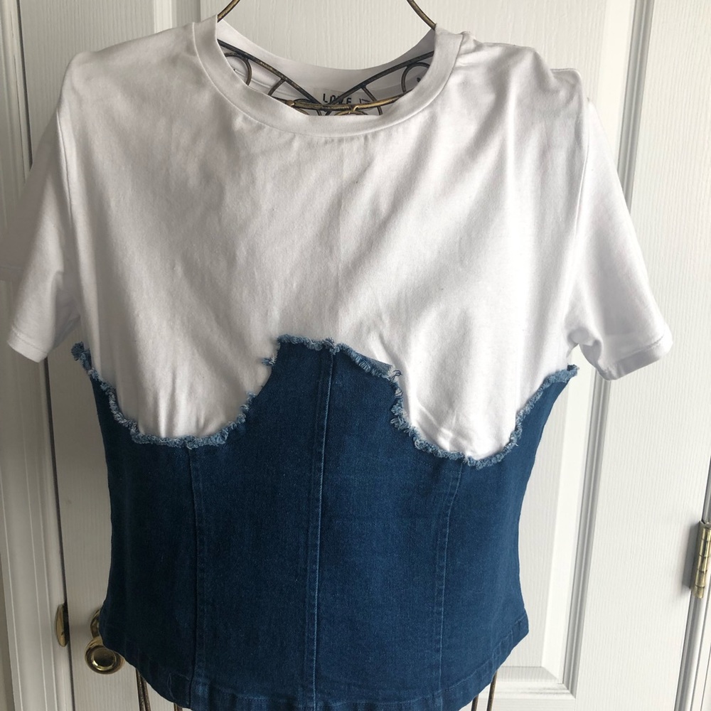 Short sleeve top with denim
